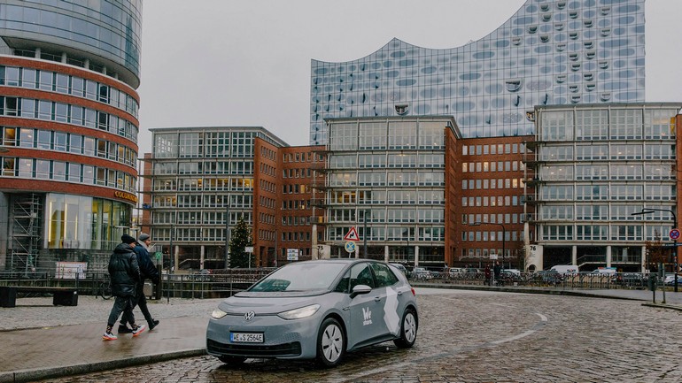 Η Volkswagen υλοποιεί και στο Αμβούργο το πρόγραμμα “WeShare” με ηλεκτρικά αυτοκίνητα