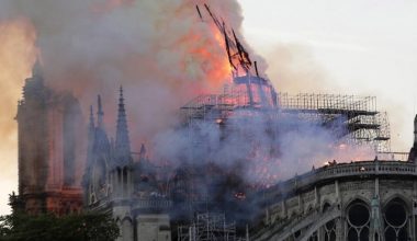 Γαλλία: Ξεκινούν με γρήγορους ρυθμούς οι εργασίες αποκατάστασης της Παναγίας των Παρισιών