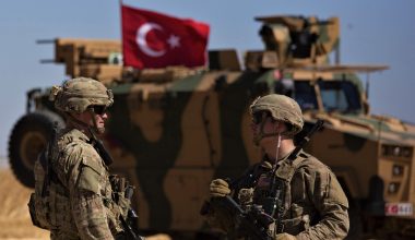 Τουρκικές δυνάμεις εισέβαλαν στην Συρία – Ο συριακός Στρατός σε συνεργασία με Κούρδους μαχητές απαντά (upd)
