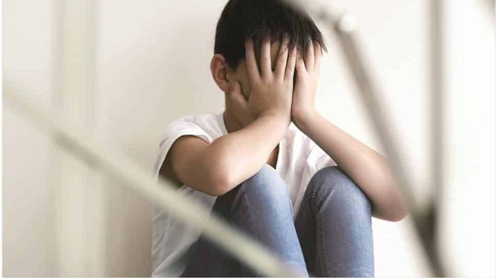 Θεσσαλονίκη: 15χρονος Ρομά βίασε 12χρονο αγόρι – Τον εξανάγκαζε να βλέπει βίντεο με πορνογραφικό περιεχόμενο