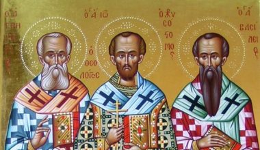 Σήμερα 30 Ιανουαρίου εορτάζουν οι Τρεις Ιεράρχες Άγιοι Προστάτες της Παιδείας και των Γραμμάτων