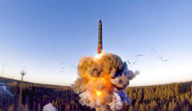 Το ΝΑΤΟ καλεί τη Ρωσία να τηρήσει τους όρους της συνθήκης «New START» για τον περιορισμό των πυρηνικών όπλων