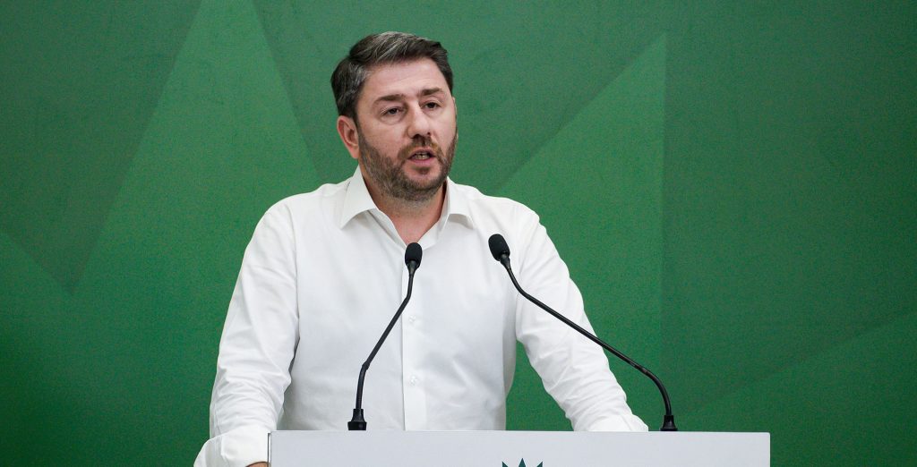 ΠΑΣΟΚ: Τα πρόσωπα που θα βάλει σε θέσεις «μάχης» στη Βουλή ο Νίκος Ανδρουλάκης