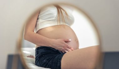 Πώς μπορείτε να μείνετε έγκυος μετά τα 40: Μυστικά κα χρήσιμες συμβουλές