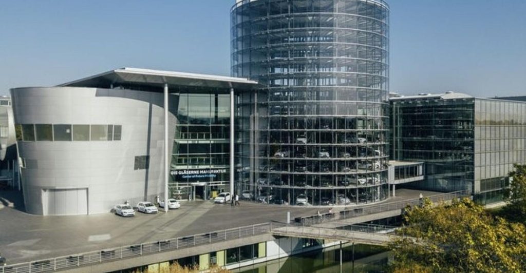 H VW θα κλείσει το ιστορικό εργοστάσιο της Δρέσδης