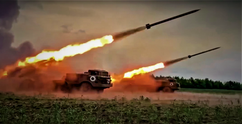 Το ρωσικό πυροβολικό εξουδετέρωσε έξι ουκρανικά οχυρά – Κτυπήθηκε αμαξοστοιχία με δυτικά όπλα (βίντεο)