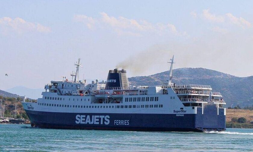 Βόλος: Μηχανική βλάβη στο πλοίο Superstar – Ετοιμαζόταν να αποπλεύσει για νησιά των Σποράδων