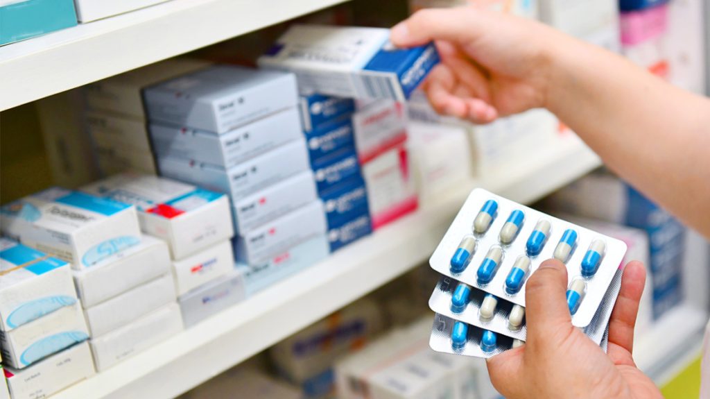 Υπουργείο Υγείας: «Δεν υπάρχουν ελλείψεις φαρμάκων στην αγορά»