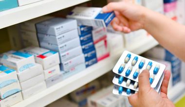 Υπουργείο Υγείας: «Δεν υπάρχουν ελλείψεις φαρμάκων στην αγορά»