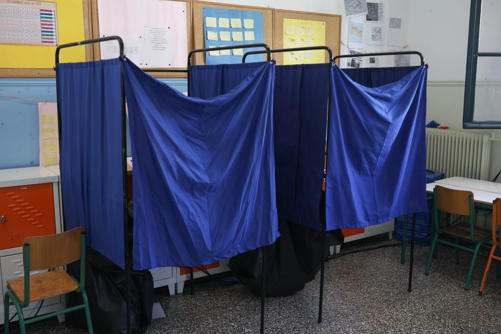ΓΓ ΥΠΕΣ: «Οι υποψήφιοι στις αυτοδιοικητικές εκλογές είναι 152.000 – Τα ψηφοδέλτια φτάνουν το… 1 μέτρο»