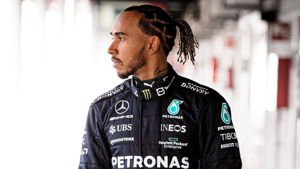 Formula 1: Στα «μαχαίρια» ο L.Hamilton με το «αφεντικό» της Red Bull
