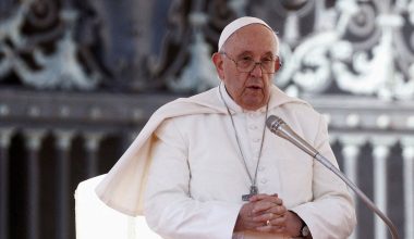 Πάπας Φραγκίσκος: «Βρίσκομαι στο πλευρό της κοινότητας της εκκλησίας Santa Maria Draperis στην Κωνσταντινούπολη»