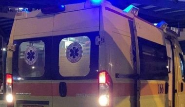 Φορτηγό παρέσυρε ηλικιωμένη στη λεωφόρο Θηβών – Νοσηλεύεται σε σοβαρή κατάσταση
