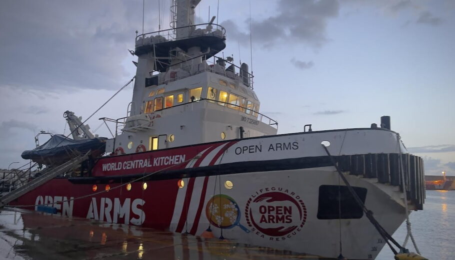 Κύπρος: Αναχώρησε το πλοίο OPEN ARMS που μεταφέρει 200 τόνους με βασικά τρόφιμα στη Γάζα