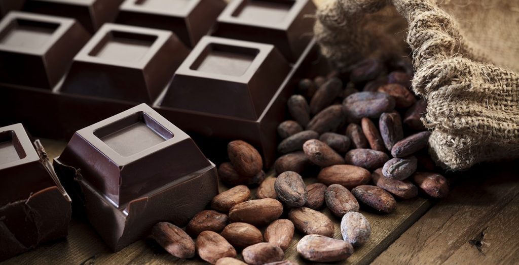 «Εκτινάσσεται» η τιμή της σοκολάτας – Τι εκτιμούν οι ειδικοί