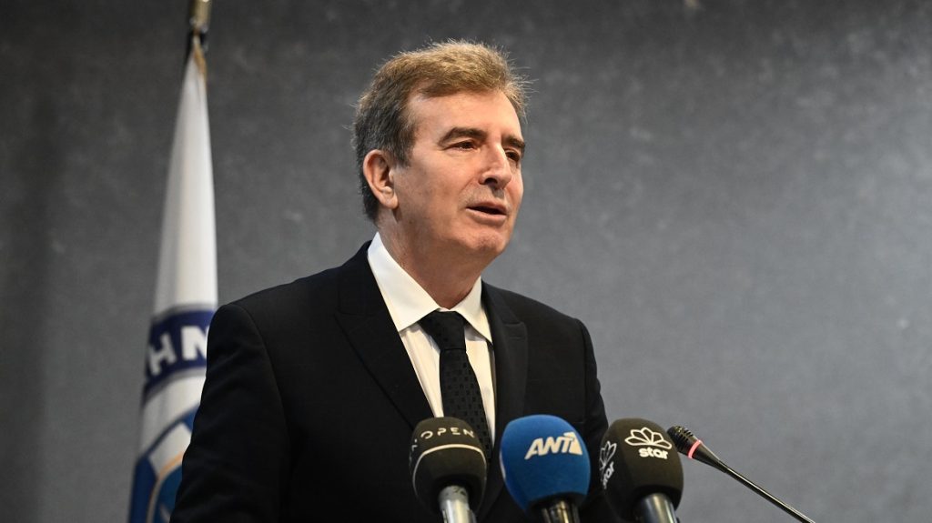 Σύσκεψη το πρωί με 3.000 αξιωματικούς της ΕΛΑΣ αποφάσισε ο Μ.Χρυσοχοΐδης