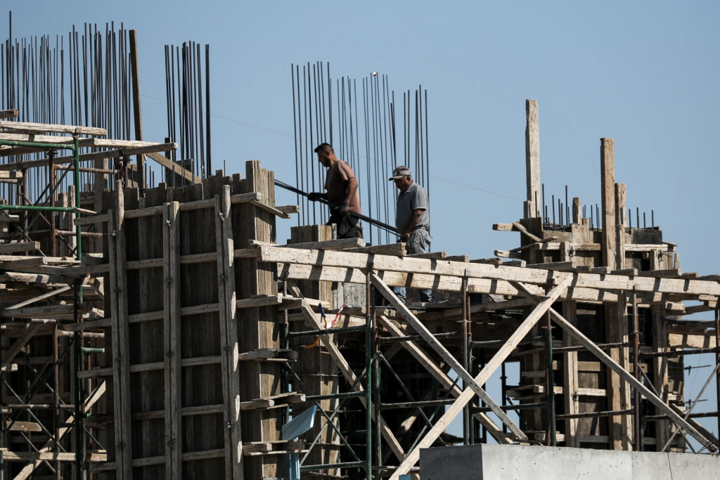 ΕΛΣΤΑΤ: Κατά 5,9% αυξήθηκαν οι τιμές στα οικοδομικά υλικά τον Μάρτιο