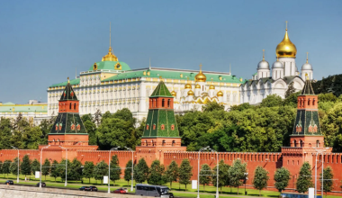 Κρεμλίνο: «Η Μόσχα και το Πεκίνο θα συνεχίσουν να εξελίσσουν τις σχέσεις τους»