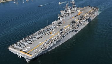 Αμερικανικό Ναυτικό:  Πραγματοποίησε εκδήλωση για τους ομοφυλόφιλους επάνω σε σκάφος αμφίβιων επιχειρήσεων