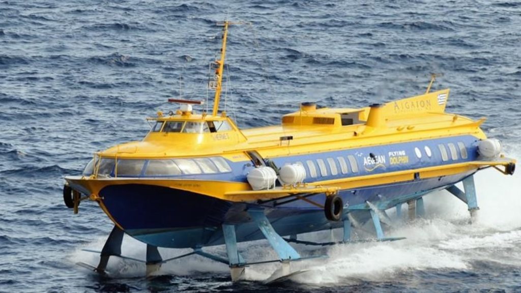 Παξοί: «Δελφίνι» με 96 επιβάτες υπέστη βλάβη ενώ εκτελούσε δρομολόγιο