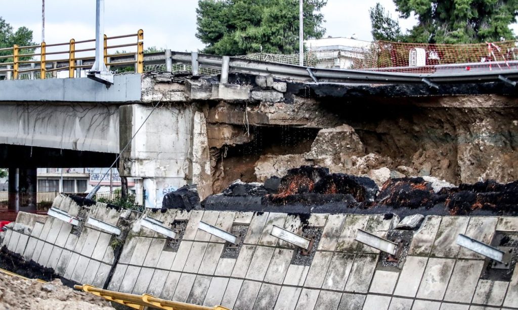 Μήνυμα από το 112 και σήμερα στη Θεσσαλονίκη, λόγω της κακοκαιρίας Bora 