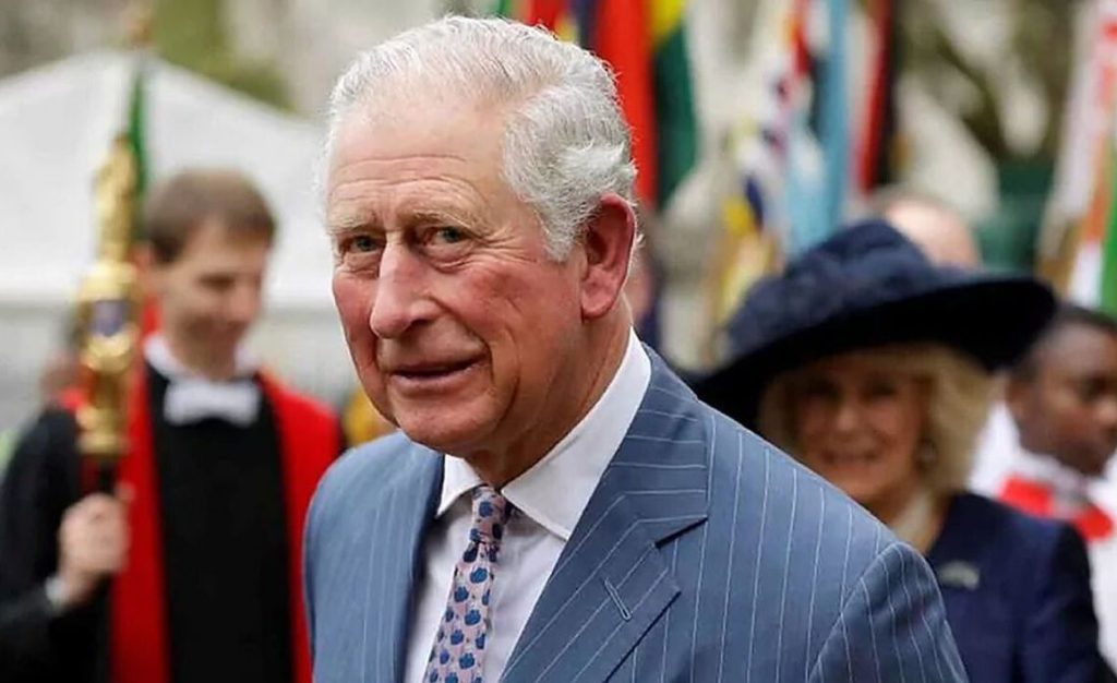 Βατικανό: Ο βασιλιάς Κάρολος θα προσευχηθεί μαζί με τον Πάπα