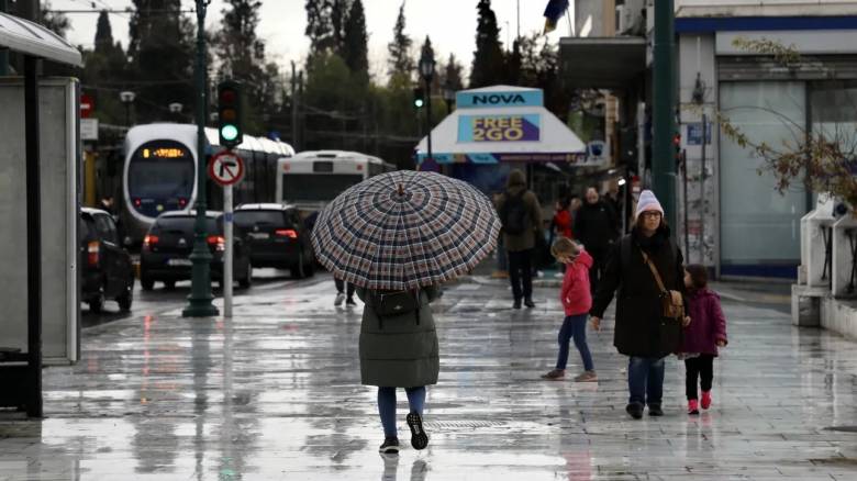 Καιρός: Βροχές και ισχυρές καταιγίδες από το απόγευμα – Ποιες περιοχές θα «ντυθούν» στα λευκά τα Χριστούγεννα