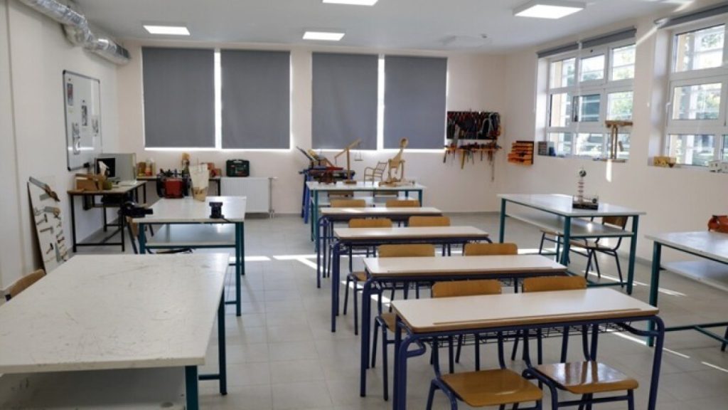 Στην ολομέλεια της Βουλής τα Δημόσια Ωνάσεια Σχολεία – Τι αναφέρει τροπολογία του υπ.Παιδείας