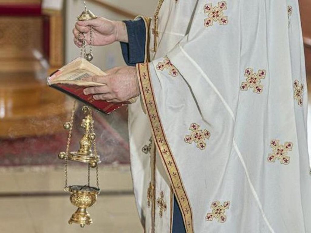 Ποινή φυλάκισης 4 μηνών σε ιερέα για προσβολή της γενετήσιας αξιοπρέπειας σε πιστή την ώρα της εξομολόγησης