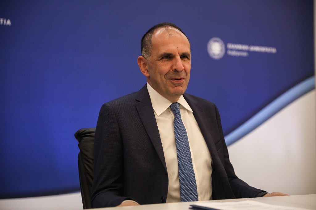 Γιώργος Γεραπετρίτης: «Επιδοκιμάζουμε τη στάση των ΗΠΑ για τη λήξη των εχθροπραξιών στην Ουκρανία»