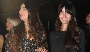 Στο πλευρό της Ε.Χριστοπούλου η Βασιλική Ρούσσου: «Δικαίως τη χαρακτηρίζει η λέξη “μαμά”»