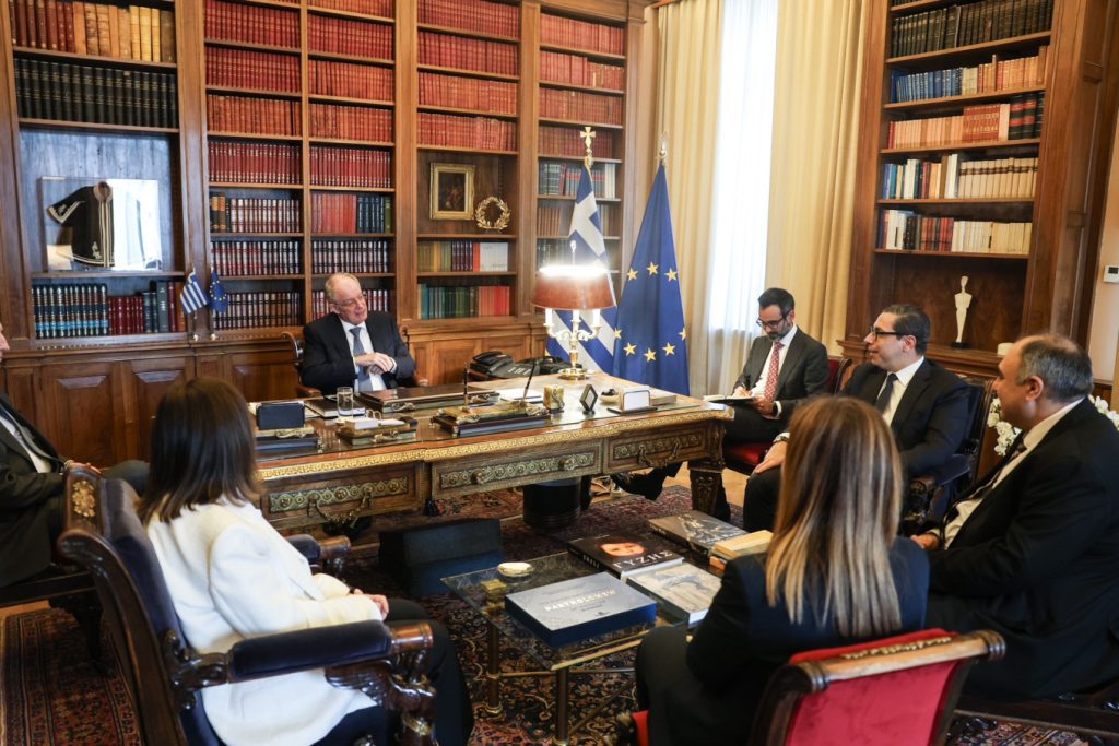 Συνάντηση του Κ.Τασούλα με τον Κύπριο υπουργό Εξωτερικών Κωνσταντίνο Κόμπο