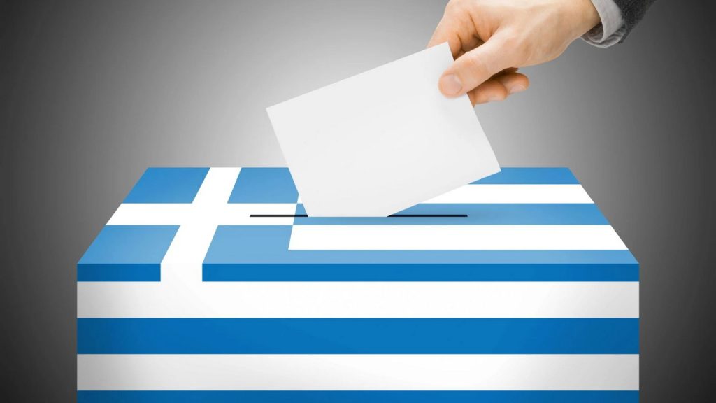 Pulse: Πτώση μίας μονάδας στην πρόθεση ψήφου για ΝΔ – ΠΑΣΟΚ και Πλεύση Ελευθερίας στη δεύτερη θέση
