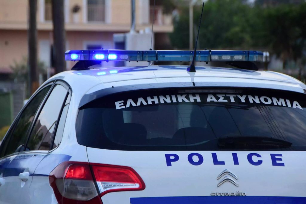 Άγρια συμπλοκή μεταξύ νεαρών στην Κρήτη: 17χρονος γρονθοκόπησε 19χρονο και του έσπασε τα δόντια