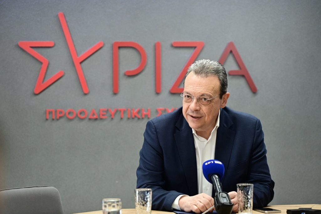ΣΥΡΙΖΑ: «Να συζητηθεί στη Βουλή το μείζον ζήτημα της επιβολής δασμών από τις ΗΠΑ»