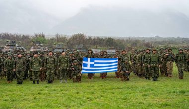«Δημόκριτος 2025»: Εντυπωσιακές εικόνες από την στρατιωτική άσκηση (βίντεο-φωτο)