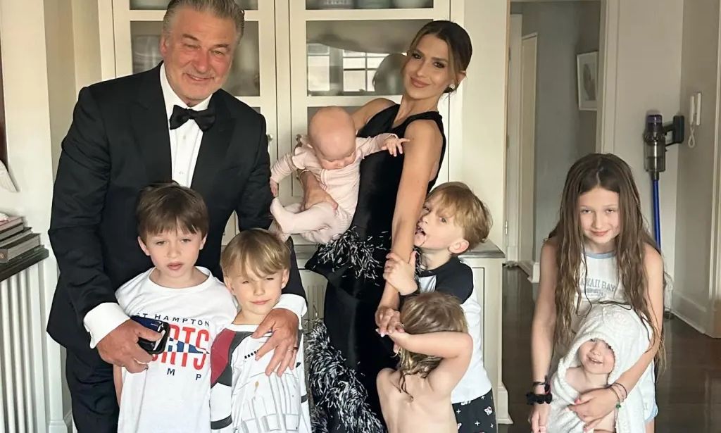Hilaria Baldwin: Αποκάλυψε την πλαστική επέμβαση που έκανε μετά τη γέννηση του έβδομου παιδιού της