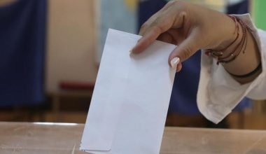 MRB και Metron Analysis: H Z.Κωνσταντοπούλου «εκτόπισε» τον Ν.Ανδρουλάκη από τη δεύτερη θέση – Στο 20,4% η ΝΔ