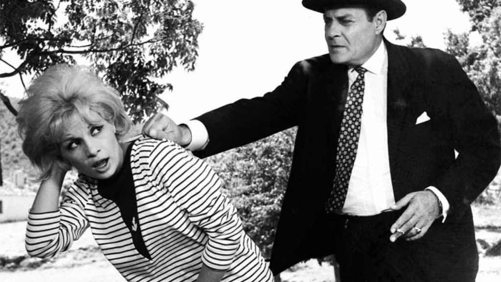 «Υπάρχει και φιλότιμο»: To ψέμα για το χωριό της θρυλικής ταινίας με τον Λ.Κωνσταντάρα που πίστεψαν όλοι!