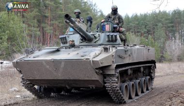 Τα ρωσικά ΤΟΜΑ BMD-4M αναβαθμίζονται και πλέον θα μπορούν να καταρρίπτουν drone