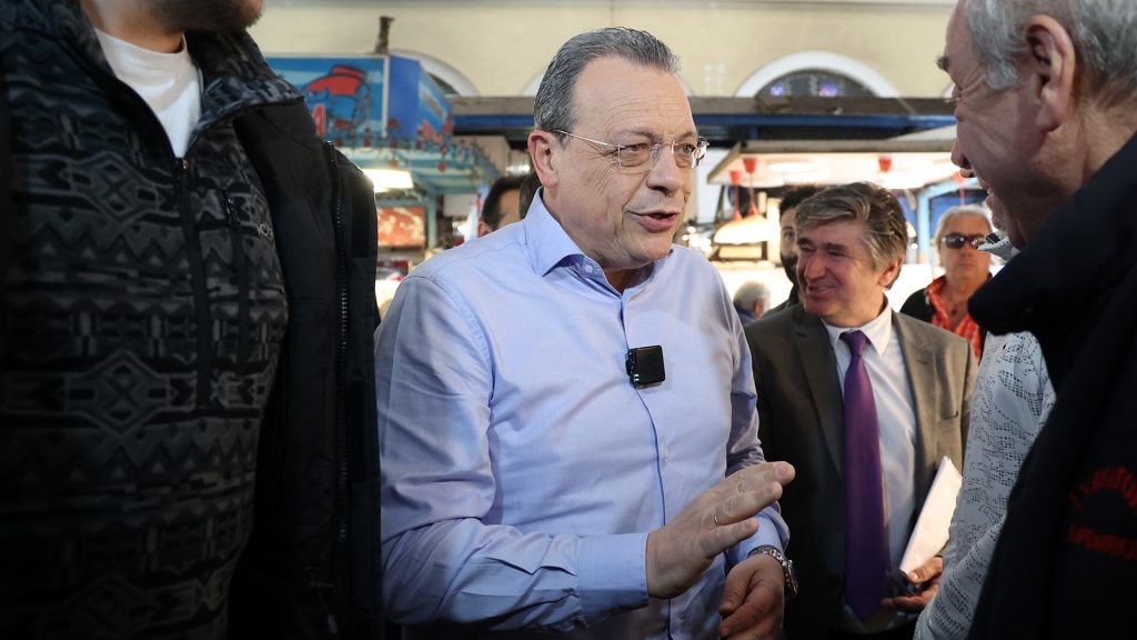 Σ.Φάμελλος από Βαρβάκειο Αγορά: «Η κυβέρνηση έχει μετατρέψει το πασχαλιάτικο τραπέζι σε πολυτέλεια»