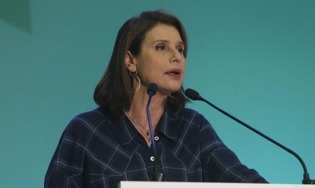 Κατερίνα Μπατζελή: «Υπερβολική η διαγραφή μου από το ΠΑΣΟΚ – Η απόφαση με στενοχώρησε»