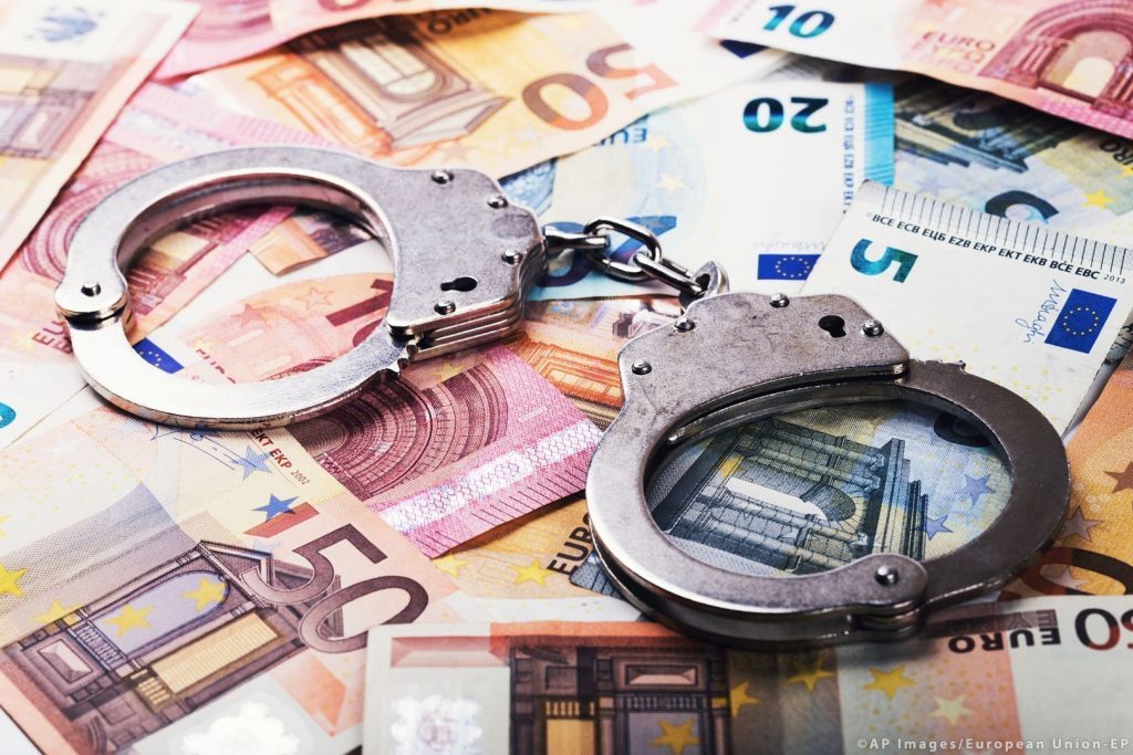 Το Δημόσιο θα «ρευστοποιεί» τα περιουσιακά στοιχεία των εγκληματιών