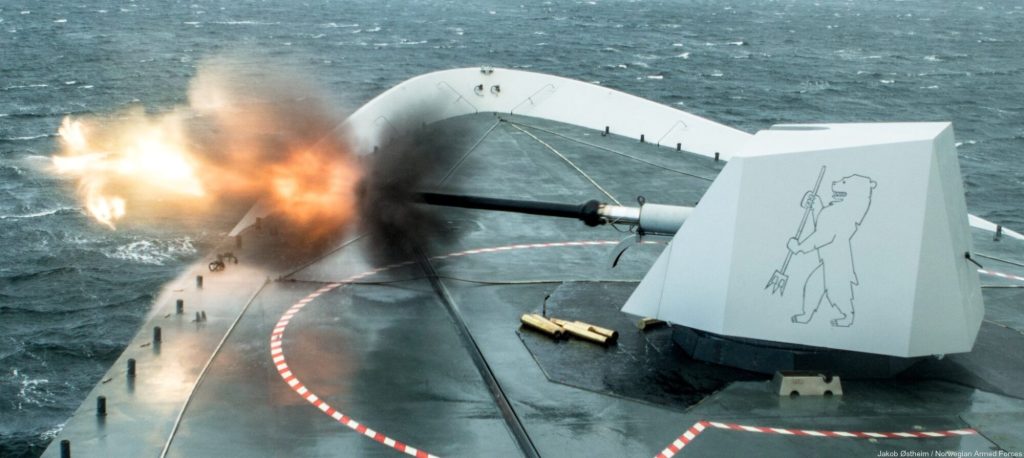 Ερυθρά: Γαλλική φρεγάτα FREMM αναχαιτίζει  drone των Χούθι με το κύριο πυροβόλο της