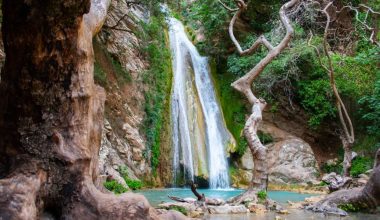 Αυτή είναι η κρυφή σπηλιά στον ποταμό Νέδα όπου οι αρχαίοι λάτρευαν τη θεά Ευρυνόμη