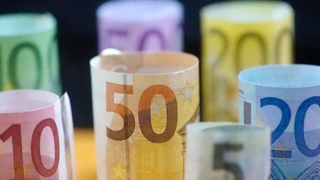 e-ΕΦΚΑ – ΔΥΠΑ: Αυτές είναι οι πληρωμές που θα γίνουν έως τις 25 Απριλίου – Πότε θα καταβληθεί το επίδομα θέρμανσης
