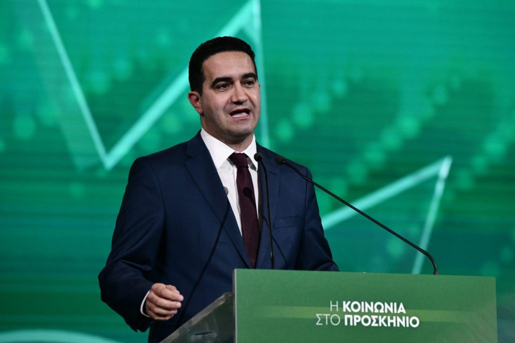 ΠΑΣΟΚ: «Ο υψηλός ΦΠΑ οδηγεί σε υπερφορολόγηση και ακρίβεια»