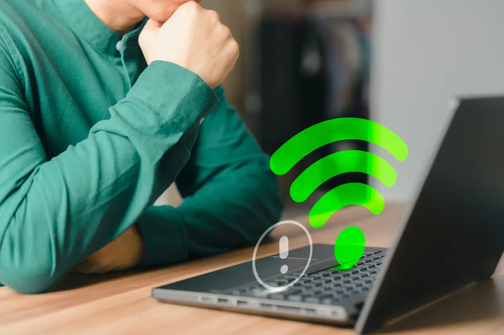 Έχετε πρόβλημα με το WiFi; – Τι να κάνετε για να εντοπίσετε και να αποκλείσετε όσους το χρησιμοποιούν χωρίς άδεια