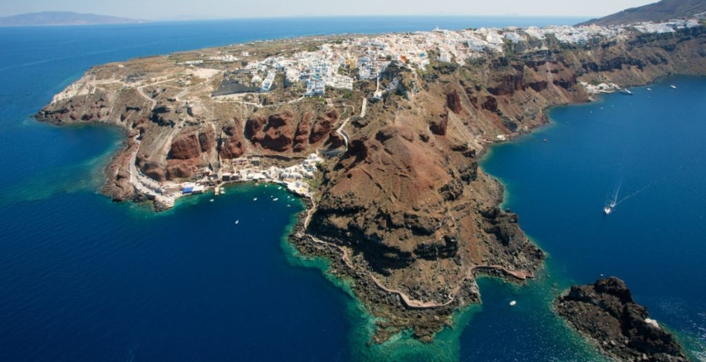 ΒΒC: «Υπάρχει ο κίνδυνος σοβαρής έκρηξης στην Σαντορίνη»