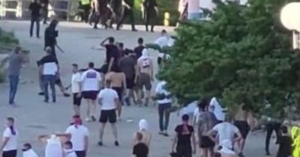 Κροατία: Οδομαχίες μεταξύ οπαδών στο Σπλιτ πριν το ποδοσφαιρικό ντέρμπι Χάιντουκ – Ντιναμό (βίντεο)